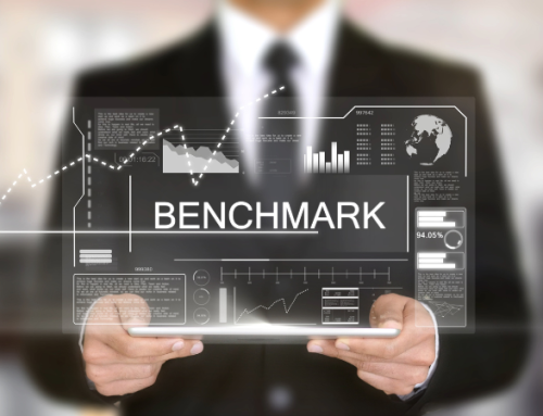 Benchmarking: ventajas y desventajas para impulsar tu estrategia comercial